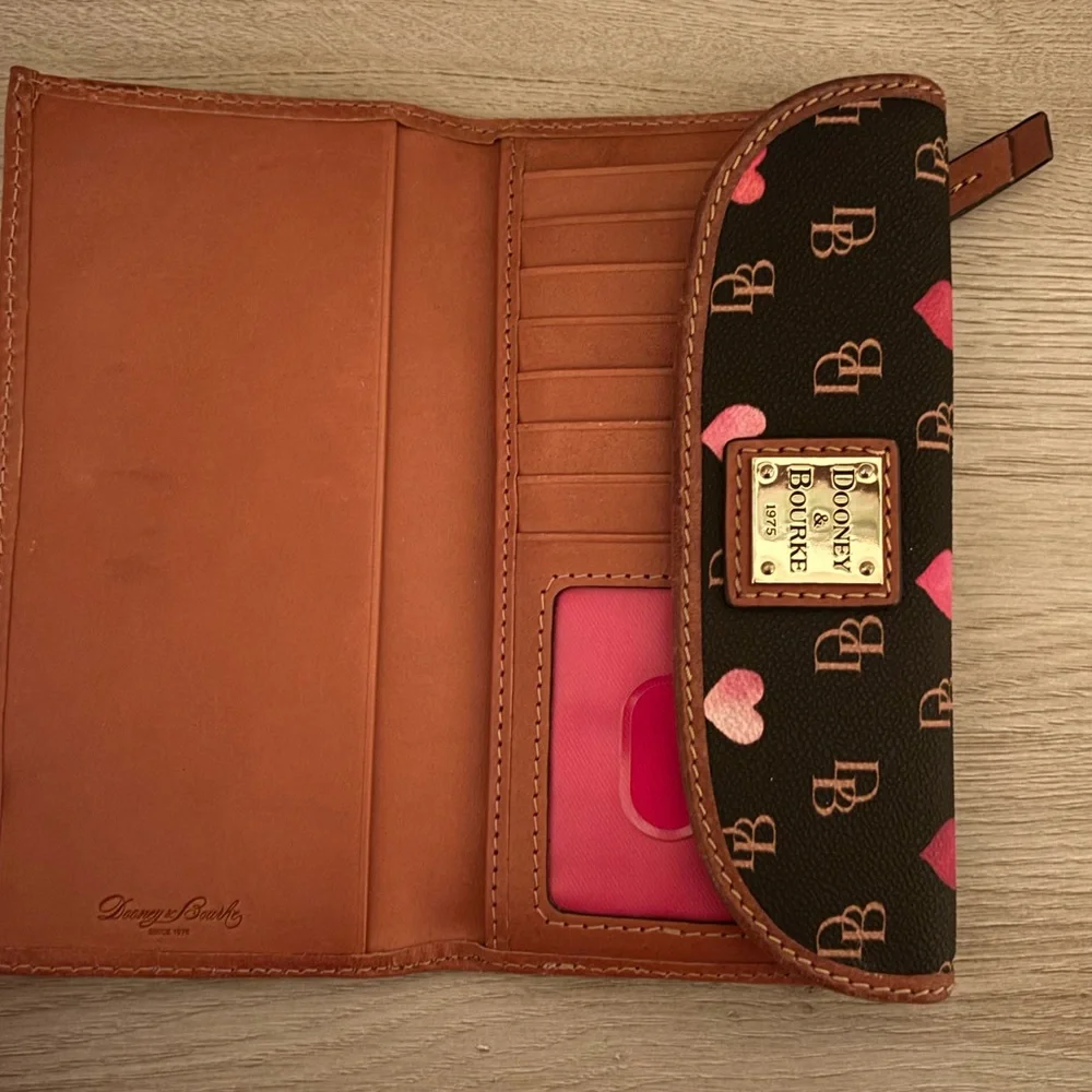 Dooney & Bourke Black and Pink Heart Wallet - Picture 2 of 3